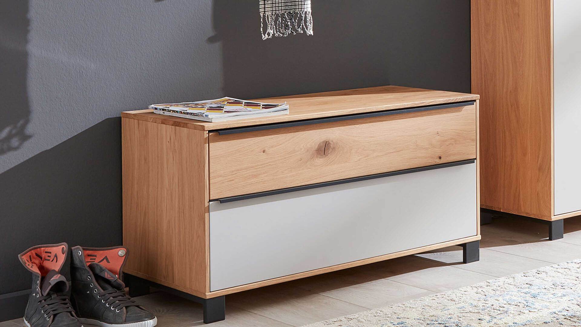 Interliving Garderoben Serie 6005 – Garderobenbank 804