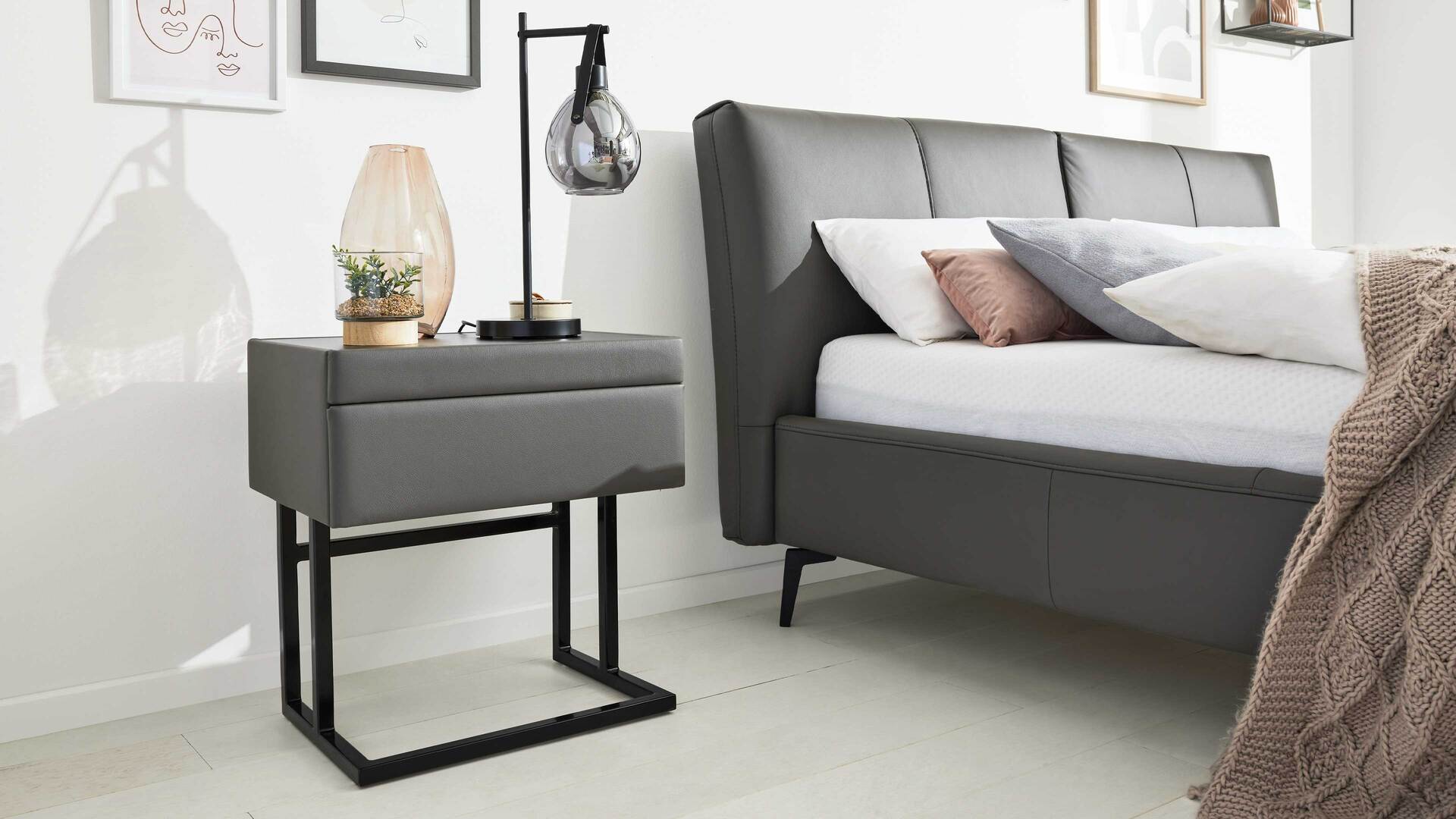 Interliving Bettensystem Serie 1416 - Nachtkonsole
