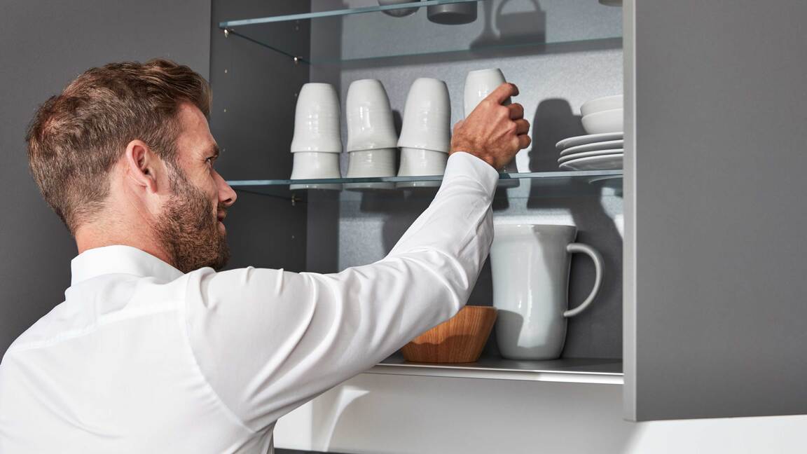 Interliving Küche Serie 3017 mit AEG Einbaugeräten Interliving Küche Serie 3017 mit AEG Einbaugeräten
