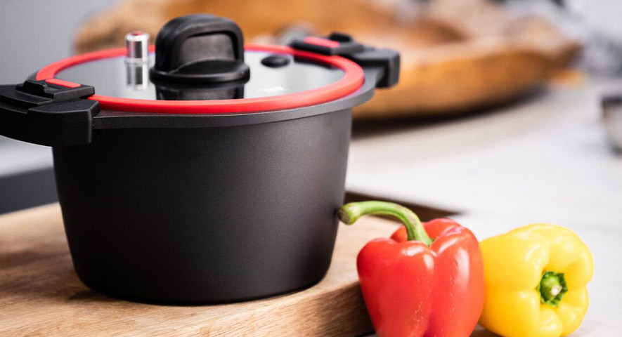 Töpfe & Pfannen • Möbel Wassermann Töpfe & Pfannen • Möbel Wassermann