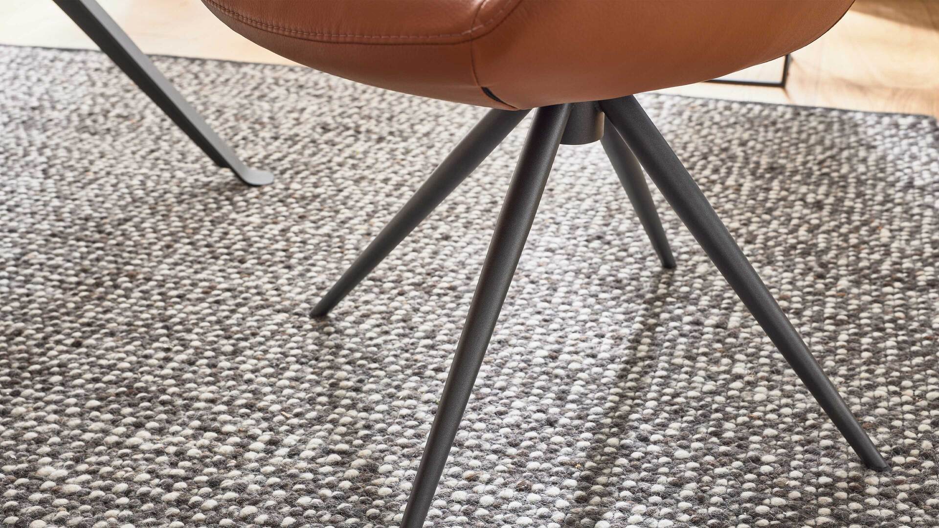 Interliving Esszimmer Serie 5115 - Drehfunktion