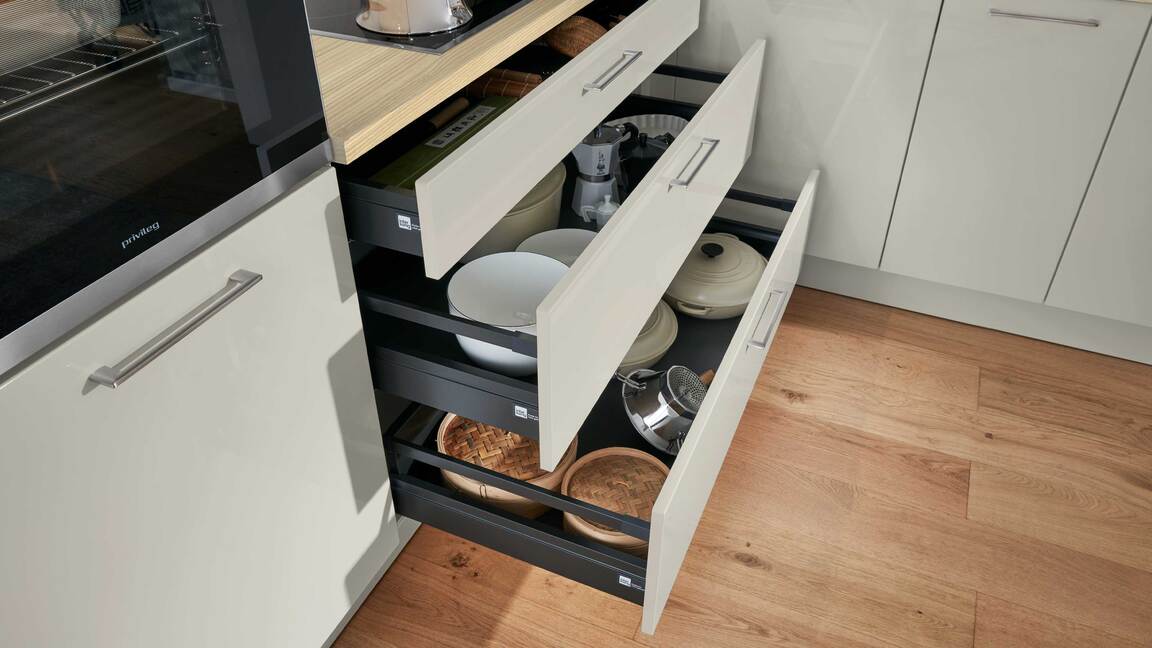 Interliving Küche Serie 3026 mit privileg Einbaugeräten Interliving Küche Serie 3026 mit privileg Einbaugeräten